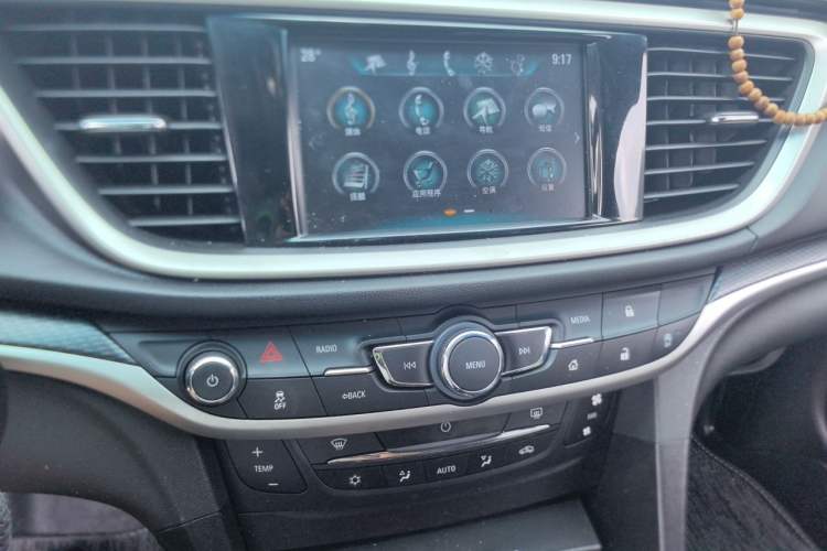 Used Buick GT 2019 18T Automatic Connected Elite Model China VI Standard Audio And AC Panel
