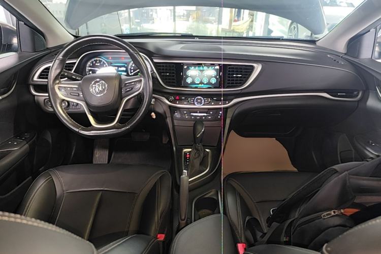 Used Buick GT 2019 18T Automatic Connected Elite Model China VI Standard Center Console