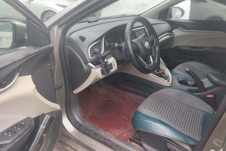 Used Buick GT 2019 15T Dual-Clutch Connected Elite Version China V Standard Driver Seat