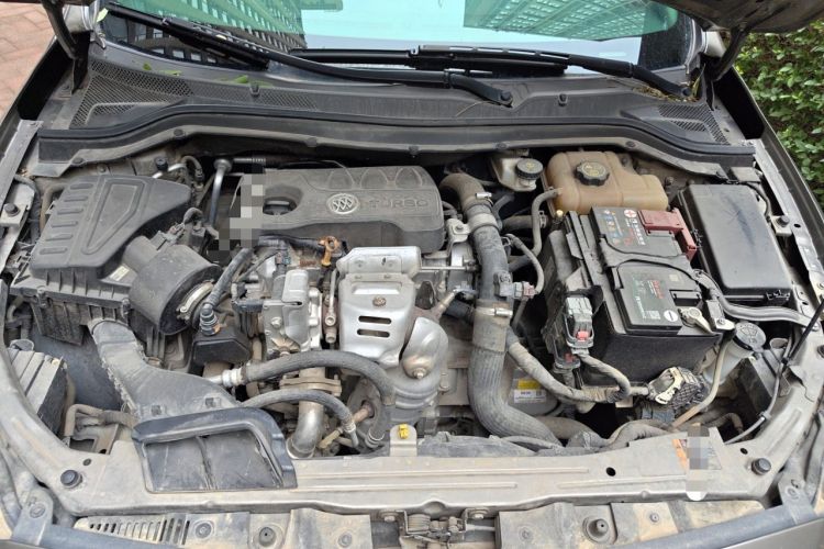 Used Buick GT 2019 15T Dual-Clutch Connected Elite Model China VI Engine Bay