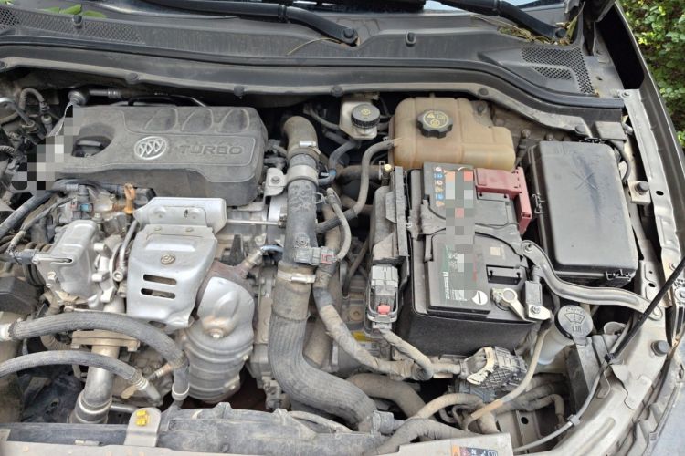 Used Buick GT 2019 15T Dual-Clutch Connected Elite Model China VI Engine Bay Left