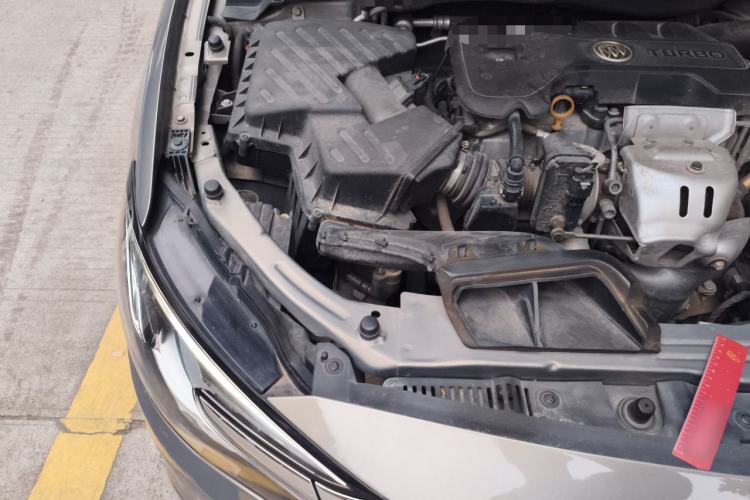 Used Buick GT 2019 18T Automatic Connected Elite Model China V Standard Engine Bay Right