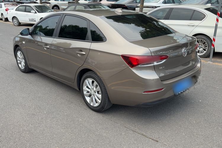 Used Buick GT 2019 15T Dual-Clutch Connected Elite Model China VI Exterior 4