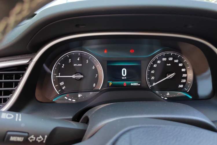 Used Buick GT 2019 15T Dual-Clutch Connected Elite Model China VI Instrument Cluster