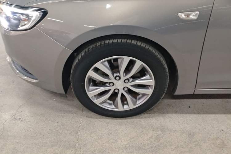 Used Buick GT 2019 18T Automatic Connected Elite Model China VI Standard Left Front Wheel Hub