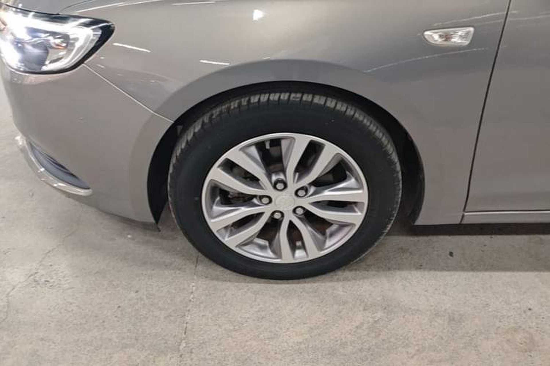 Used Buick GT 2019 18T Automatic Connected Elite Model China VI Standard Left Front Wheel Hub