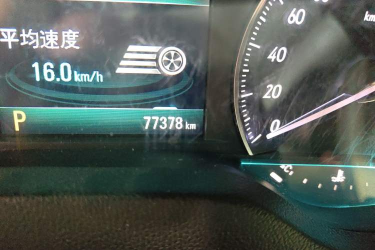 Used Buick GT 2019 15T Dual-Clutch Connected Elite Model China VI Odometer Close Up