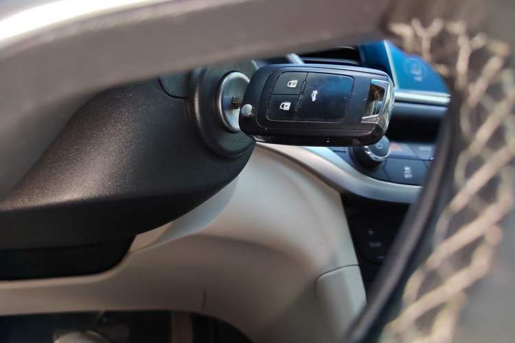 Used Buick GT 2019 15T Dual-Clutch Connected Elite Model China VI Vehicle Key