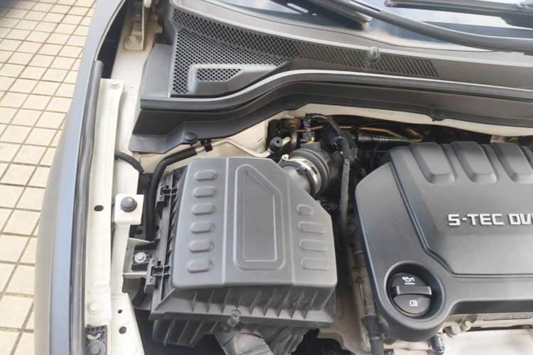 Used Buick GT 2021 Revised Version Flagship 1.5L Automatic Elite Edition Engine Bay Right