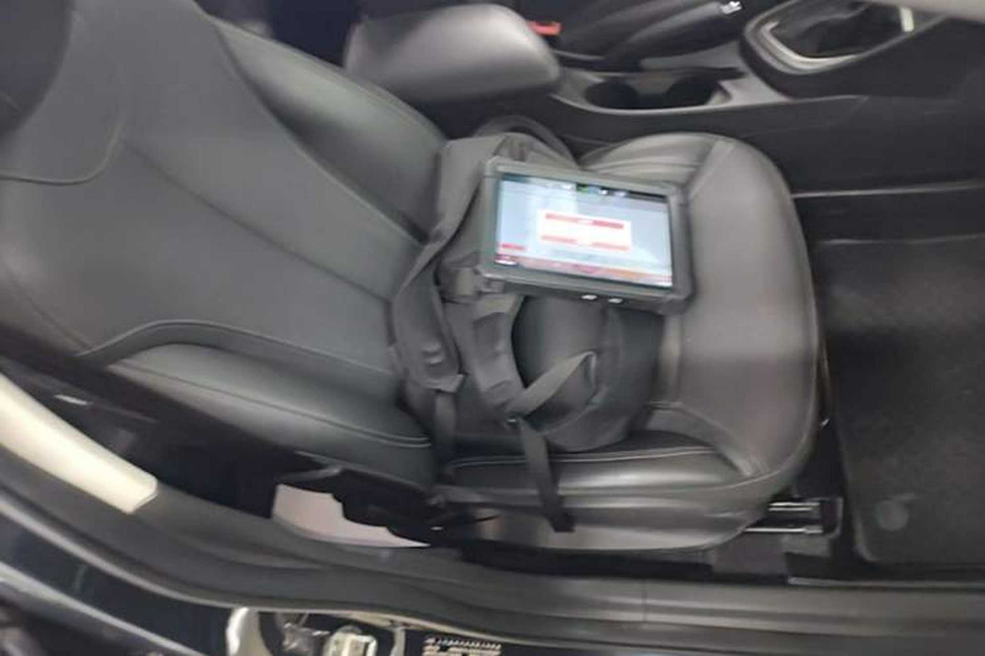 Used Buick GT 2021 1.3T Automatic Mild Hybrid Elite Version Right Front Seat