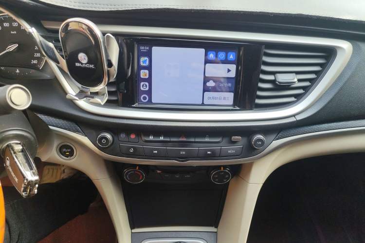 Used Buick GT 2021 Exemplar 1.5L Automatic Elite Version Audio And AC Panel