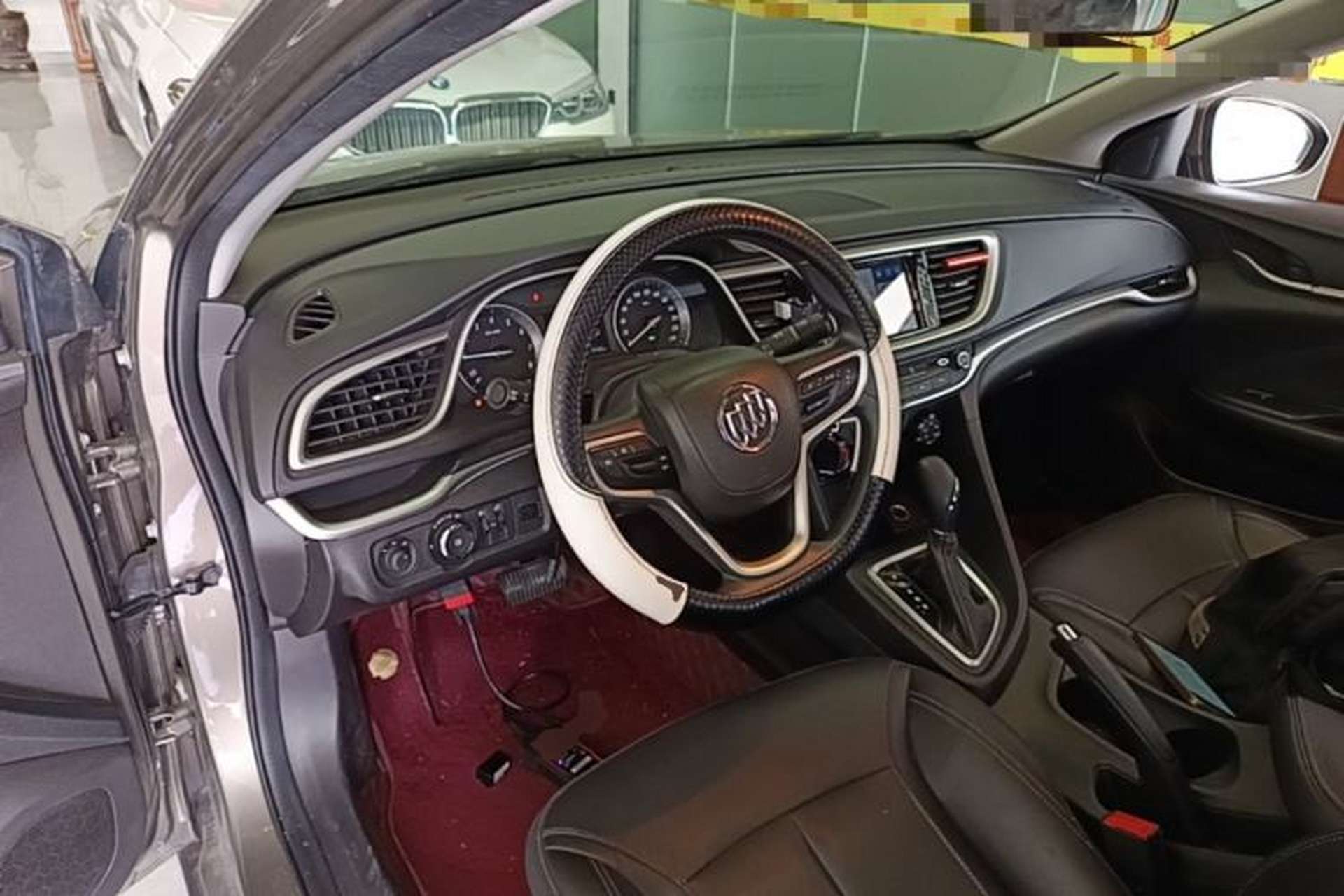 Used Buick GT 2021 Revised Version Flagship 1.5L Automatic Elite Edition Center Console