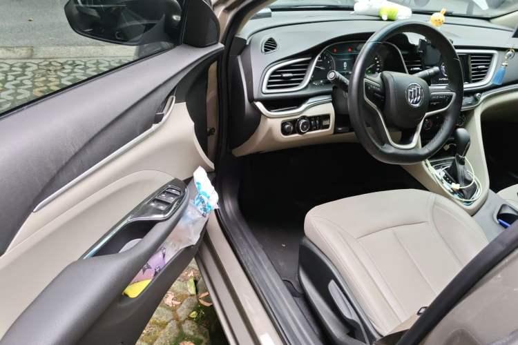 Used Buick GT 2021 Exemplar 1.5L Automatic Elite Version Driver Seat