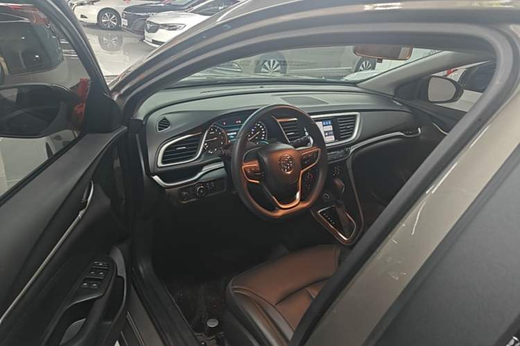 Used Buick GT 2021 Revised Version Flagship 1.5L Automatic Elite Edition Driver Seat