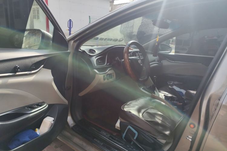 Used Buick GT 2021 Exemplar 1.5L Automatic Elite Version Driver Seat