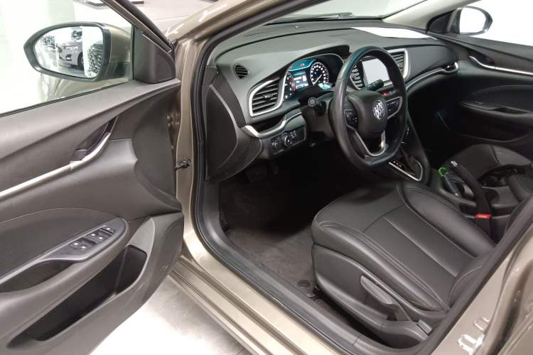Used Buick GT 2021 Revised Version Flagship 1.5L Automatic Elite Edition Driver Seat