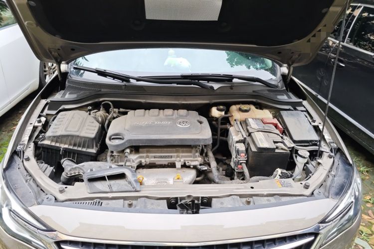 Used Buick GT 2021 Exemplar 1.5L Automatic Elite Version Engine Bay