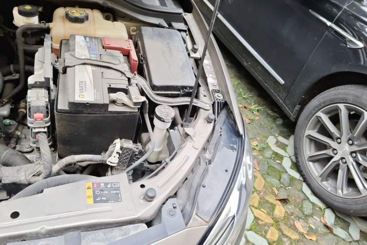 Used Buick GT 2021 Exemplar 1.5L Automatic Elite Version Engine Bay Left