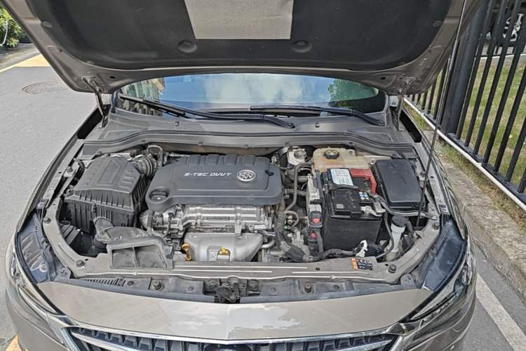 Used Buick GT 2021 Exemplar 1.5L Automatic Elite Version Engine Bay