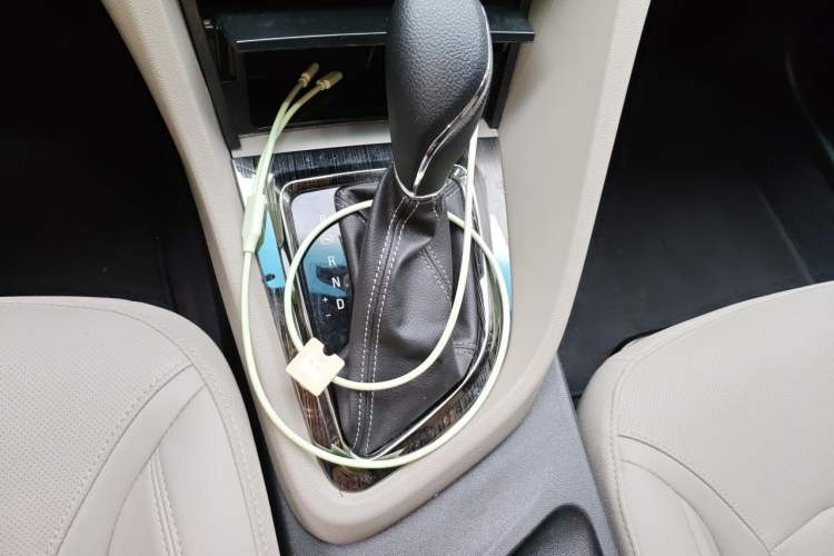 Used Buick GT 2021 Exemplar 1.5L Automatic Elite Version Gear Lever
