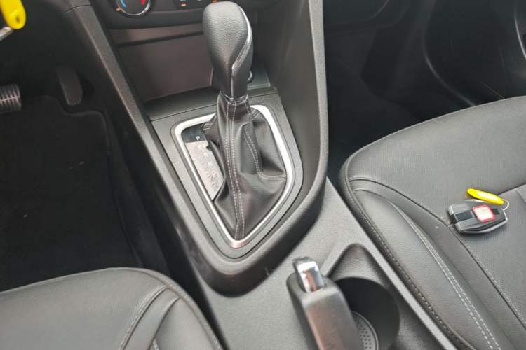 Used Buick GT 2021 Revised Version Flagship 1.5L Automatic Elite Edition Gear Lever