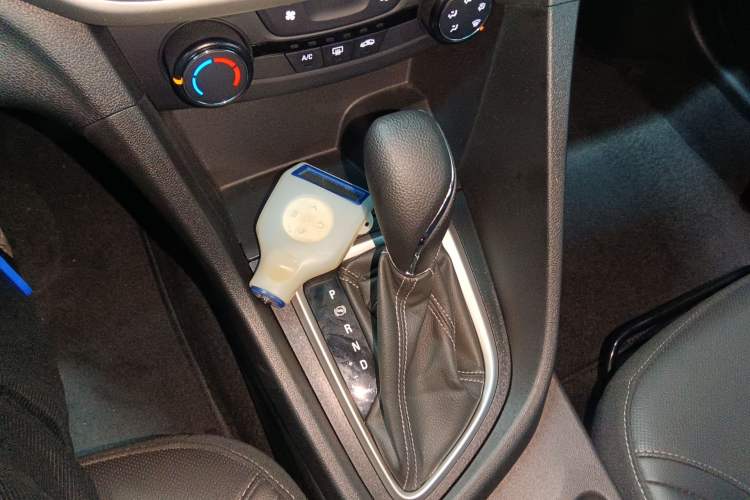 Used Buick GT 2021 Revised Version Flagship 1.5L Automatic Elite Edition Gear Lever