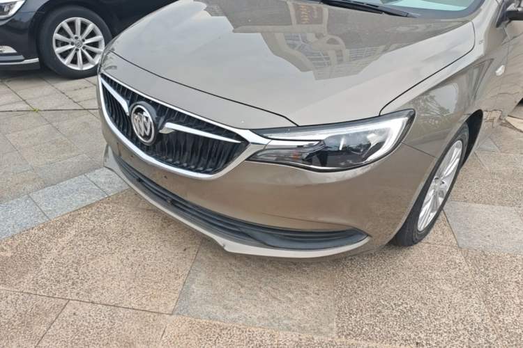 Used Buick GT 2021 Revised Version Flagship 1.5L Automatic Elite Edition Left Front Headlight