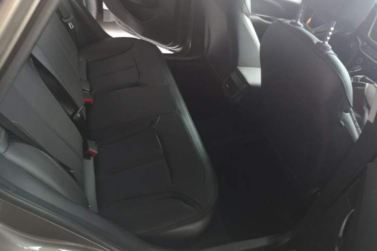 Used Buick GT 2021 Revised Version Flagship 1.5L Automatic Elite Edition Left Rear Seat