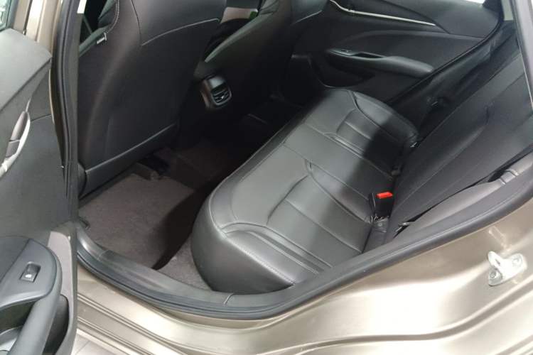 Used Buick GT 2021 Revised Version Flagship 1.5L Automatic Elite Edition Left Rear Seat