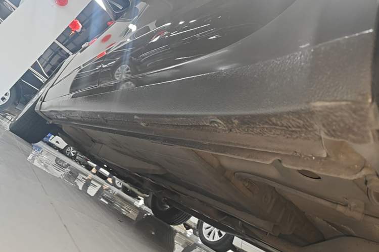 Used Buick GT 2021 Revised Version Flagship 1.5L Automatic Elite Edition Left Side Sill