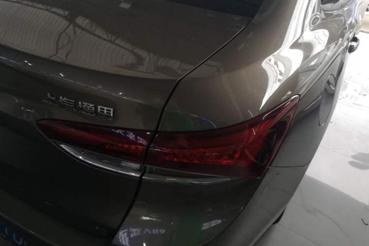Used Buick GT 2021 Revised Version Flagship 1.5L Automatic Elite Edition Right Rear Taillight