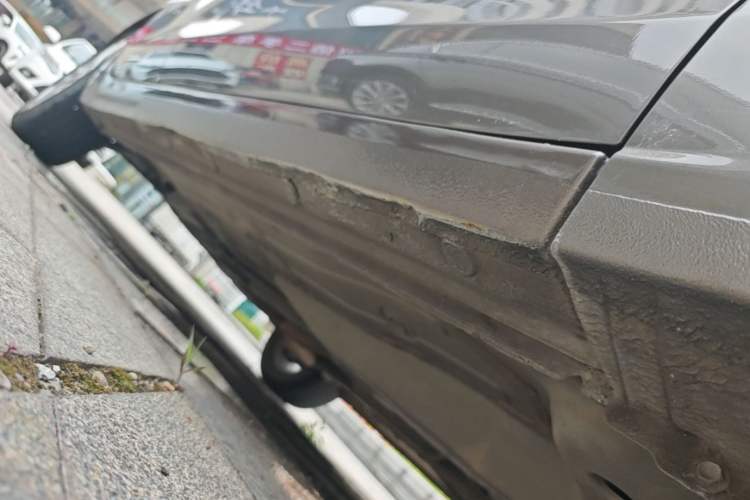 Used Buick GT 2021 Revised Version Flagship 1.5L Automatic Elite Edition Right Side Sill