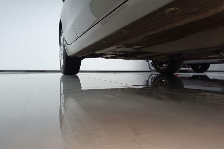 Used Buick GT 2021 Revised Version Flagship 1.5L Automatic Elite Edition Right Side Sill