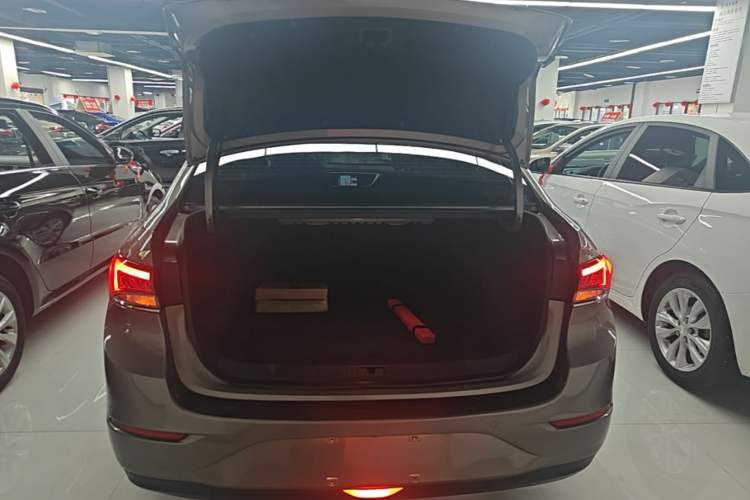 Used Buick GT 2021 Revised Version Flagship 1.5L Automatic Elite Edition Trunk