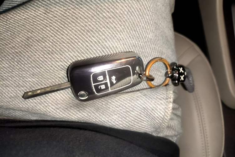 Used Buick GT 2021 Revised Version Flagship 1.5L Automatic Elite Edition Vehicle Key