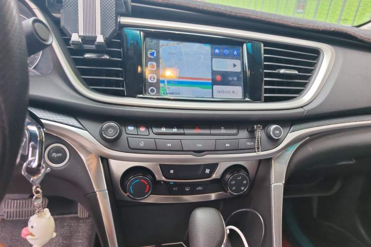 Used Buick GT 2021 Revised Version Flagship 1.5L Automatic Elite Edition Audio And AC Panel