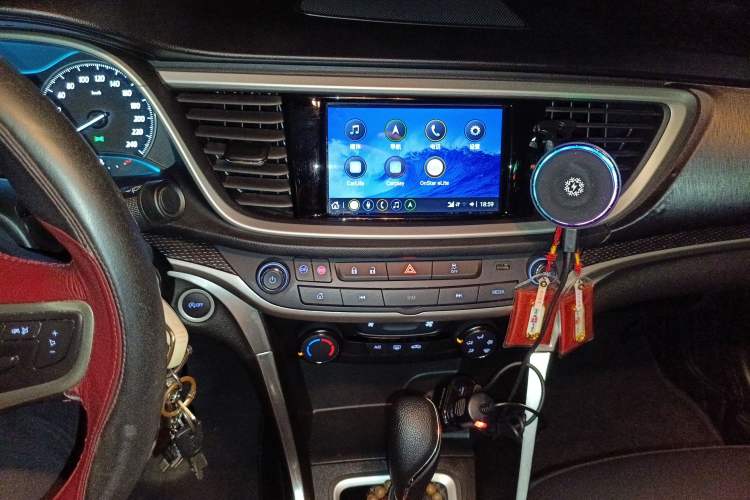 Used Buick GT 2021 Revised Version Flagship 1.5L Automatic Elite Edition Audio And AC Panel