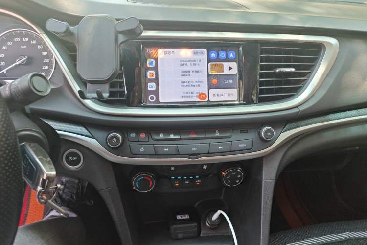Used Buick GT 2021 Revised Version Flagship 1.5L Automatic Elite Edition Audio And AC Panel