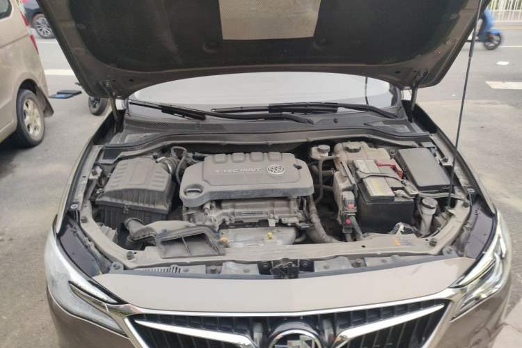 Used Buick GT 2021 Revised Version Flagship 1.5L Automatic Elite Edition Engine Bay