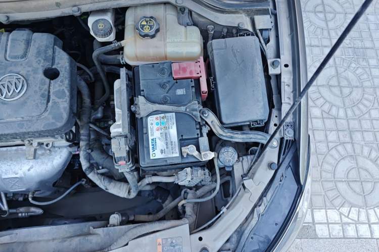 Used Buick GT 2021 Exemplar 1.5L Automatic Elite Version Engine Bay Left