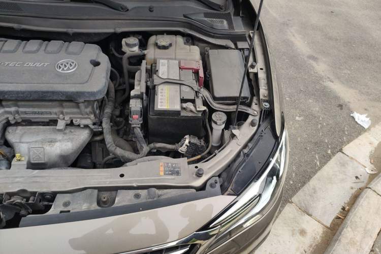 Used Buick GT 2021 Revised Version Flagship 1.5L Automatic Elite Edition Engine Bay Left