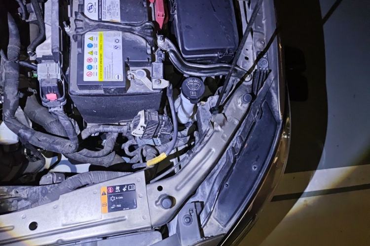 Used Buick GT 2021 Revised Version Flagship 1.5L Automatic Elite Edition Engine Bay Left