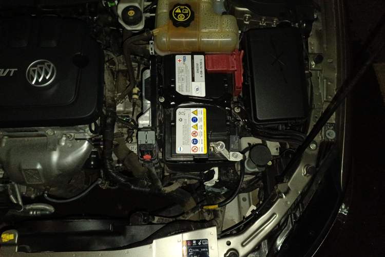 Used Buick GT 2021 Revised Version Flagship 1.5L Automatic Elite Edition Engine Bay Left