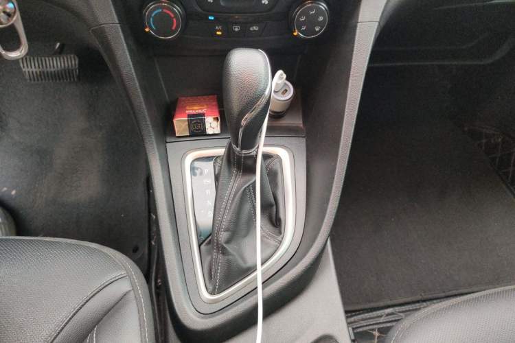 Used Buick GT 2021 Revised Version Flagship 1.5L Automatic Elite Edition Gear Lever