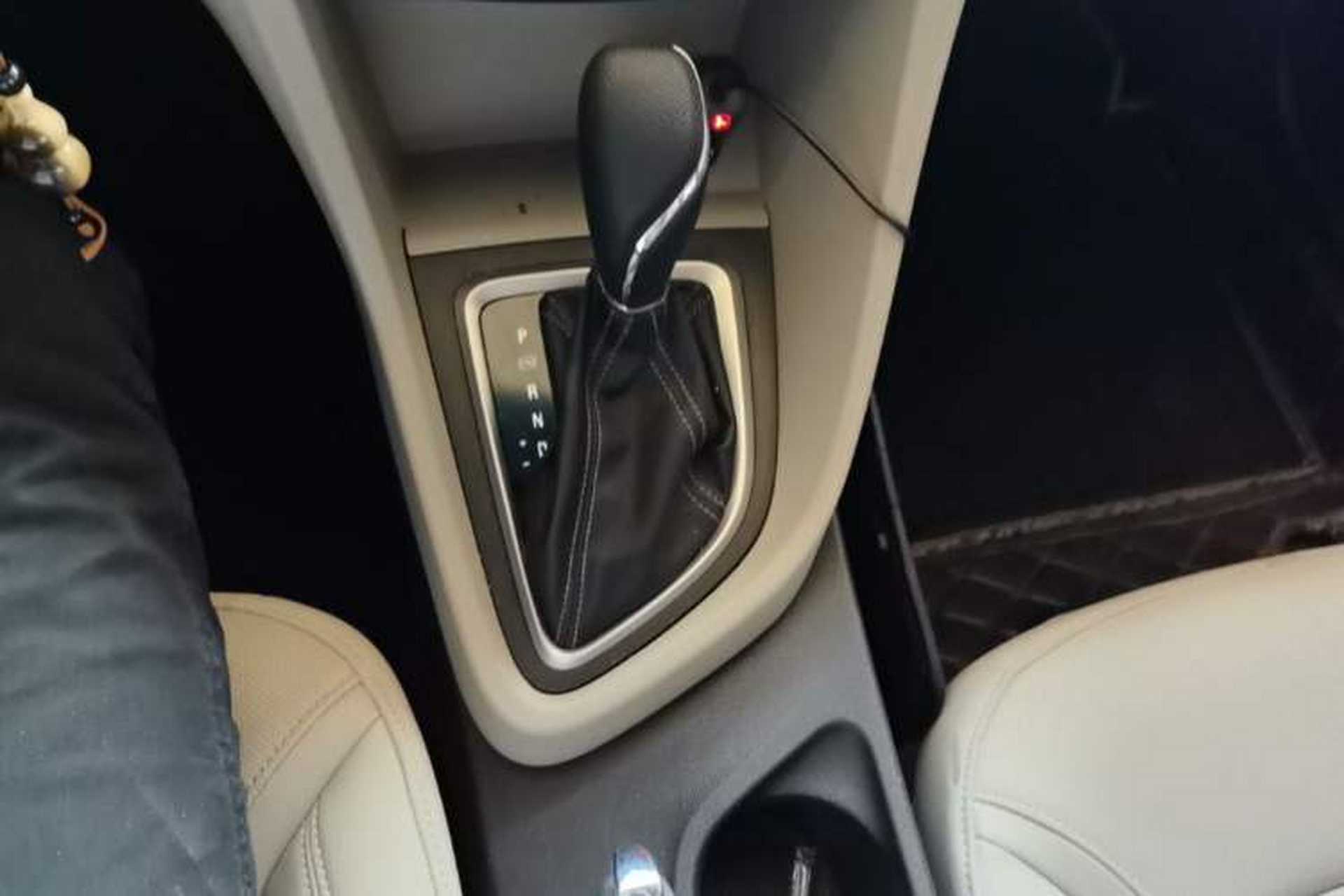 Used Buick GT 2021 Exemplar 1.5L Automatic Elite Version Gear Lever