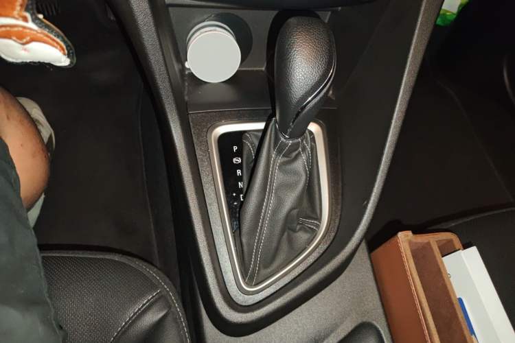 Used Buick GT 2021 Revised Version Flagship 1.5L Automatic Elite Edition Gear Lever