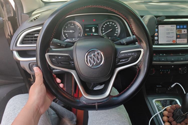 Used Buick GT 2021 Revised Version Flagship 1.5L Automatic Elite Edition Steering Wheel