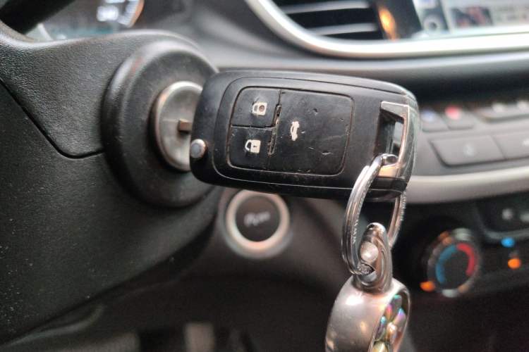 Used Buick GT 2021 Revised Version Flagship 1.5L Automatic Elite Edition Vehicle Key