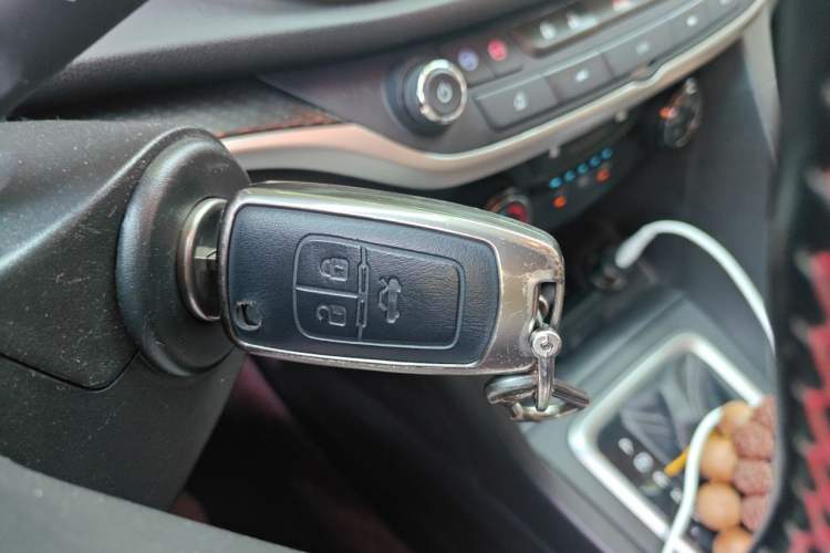 Used Buick GT 2021 Revised Version Flagship 1.5L Automatic Elite Edition Vehicle Key