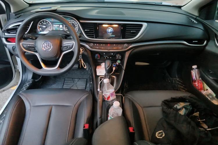 Used Buick GT 2021 Revised Version Flagship 1.5L Automatic Elite Edition Center Console